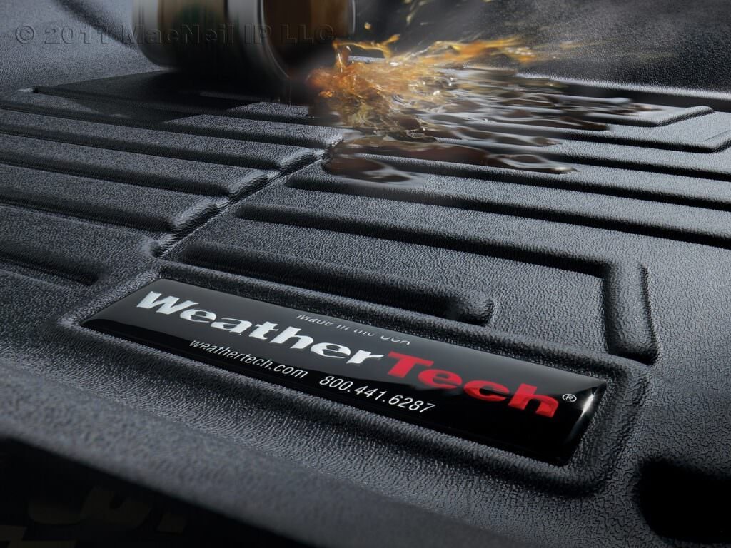 WEATHERTECH | FLOORLINER | 2019+ GM 1500/2020+ 2500HD | FR | REGULAR CAB CARPET BENCH | BLACK gallery image