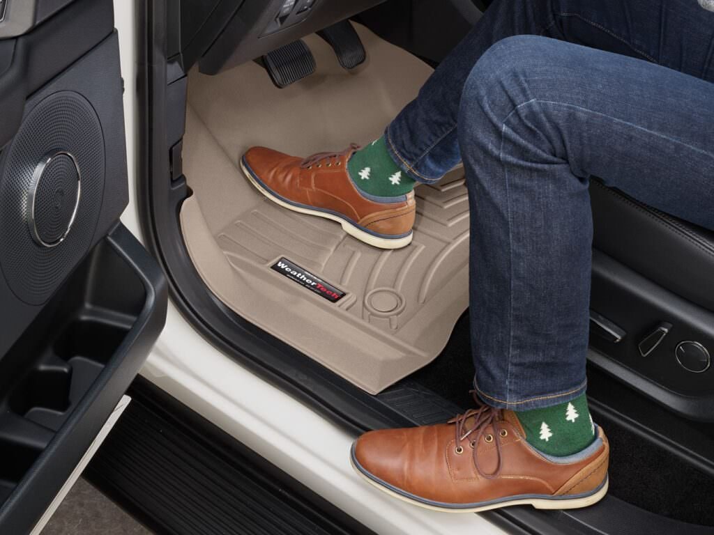 WEATHERTECH | FLOORLINER | 2021+ BRONCO 4DR | مجموعة | أسود gallery image