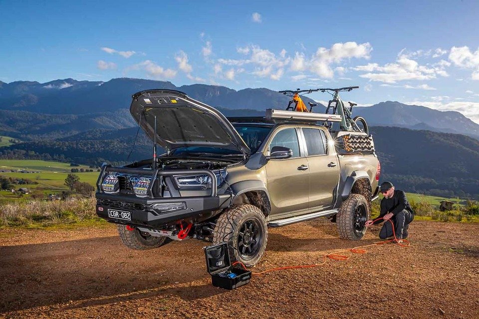 ARB | SINGLE PORTABLE COMPRESSOR gallery image